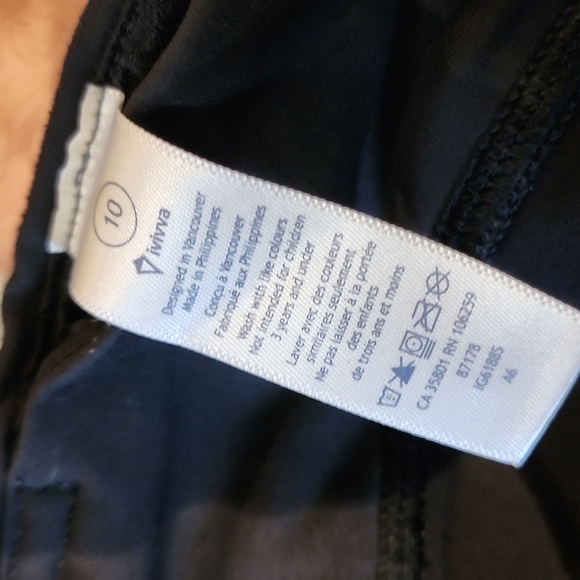 Ivivva by Lululemon Girls Black Cropped Leggings Size 10 - Picture 2 of 3